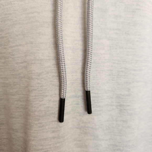 Gray‎ Under Armour athletic hoodie size medium - Picture 7 of 16